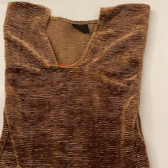 Body - Picture 2 of 3